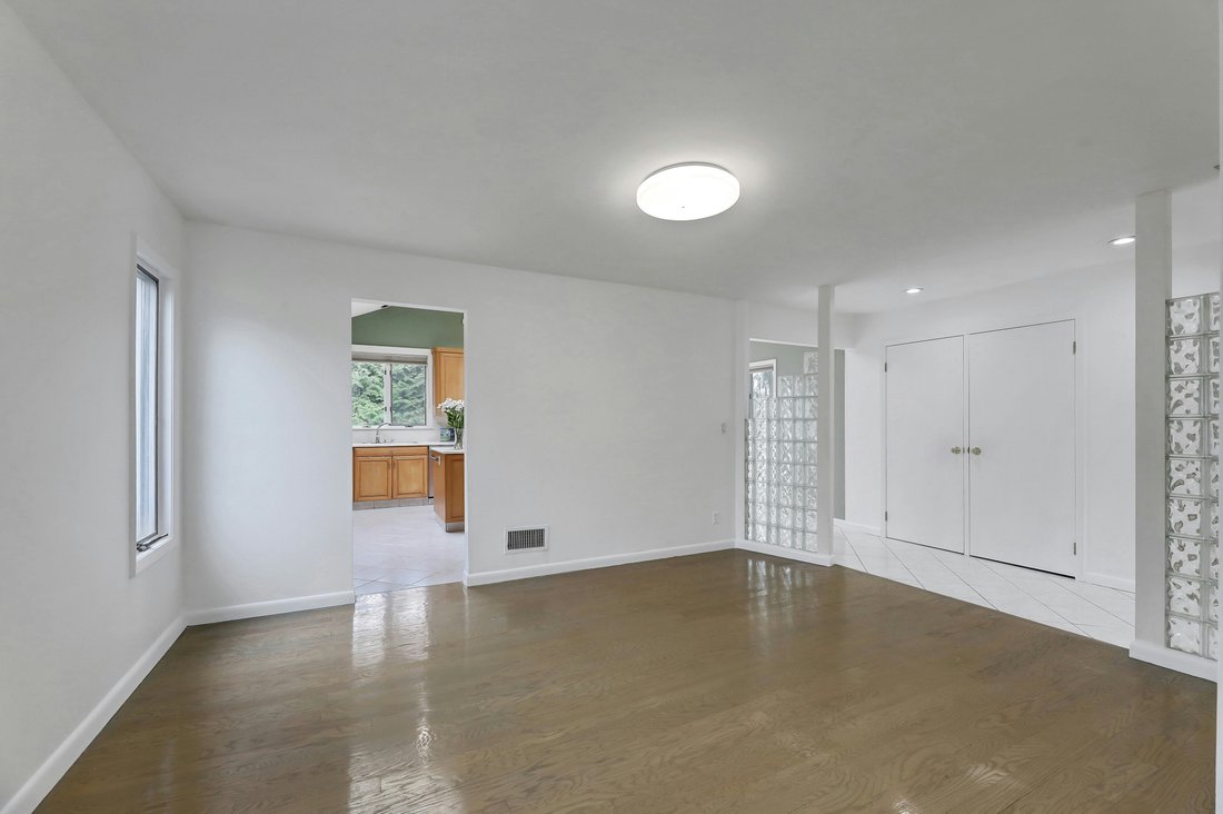 House in Fair Lawn, New Jersey, United States 4 - 18297875