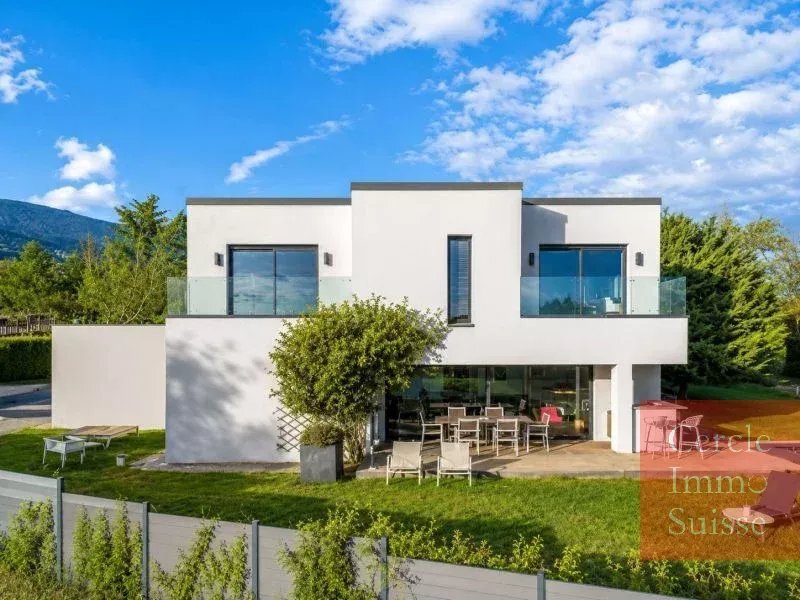 House in Crozet, Auvergne-Rhône-Alpes, France 1 - 18055552