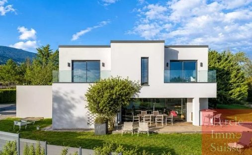 House in Crozet, Auvergne-Rhône-Alpes, France 1