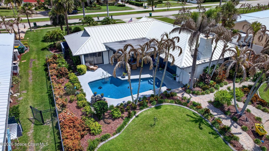 House in Cocoa Beach, Florida, United States 2 - 17433149