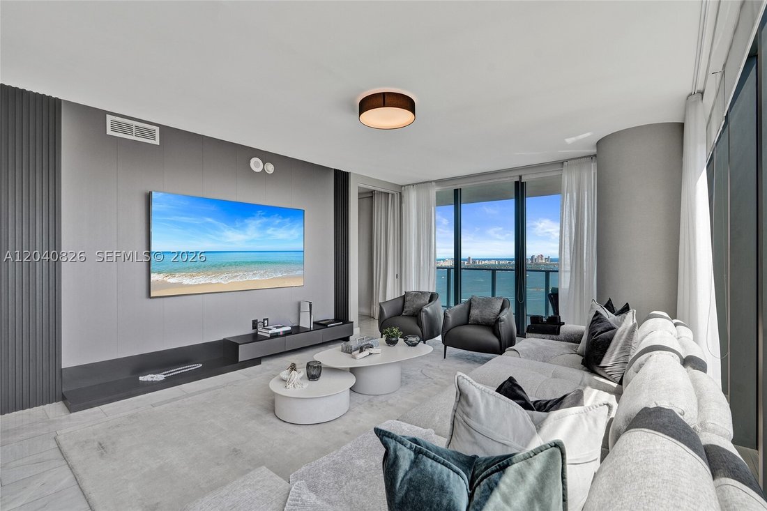 Condo in Miami, Florida, United States 3 - 18301607