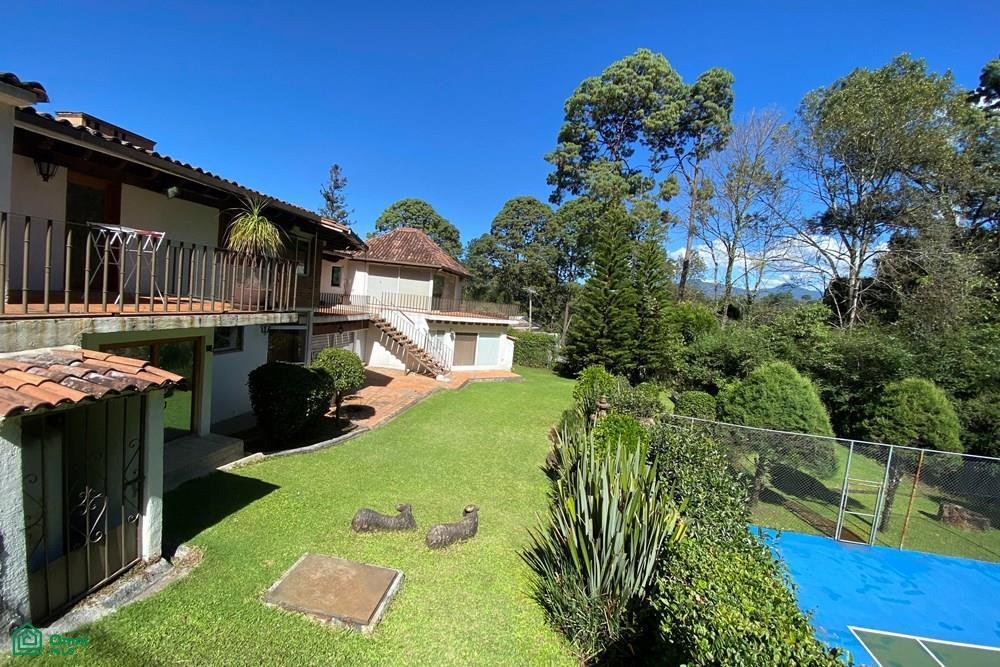 House in Valle de Bravo, State of Mexico, Mexico 4 - 18030915