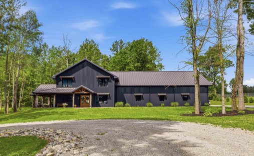 House in Russell Springs, Kentucky, United States 1