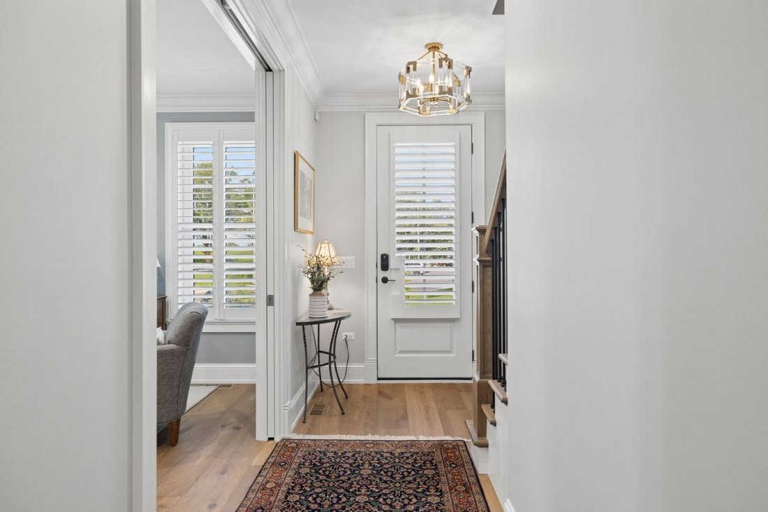 House in Naperville, Illinois, United States 4 - 18303374