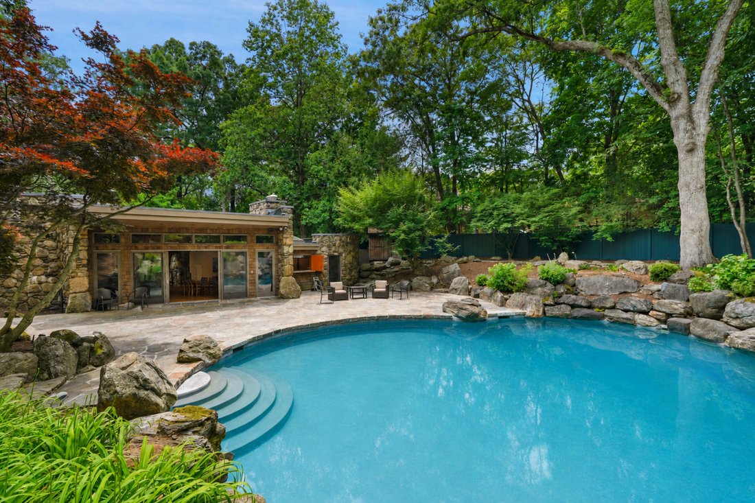 House in Greenwich, Connecticut, United States 4 - 18297884