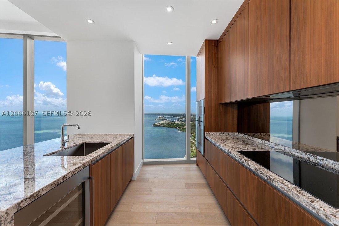 Condo in Miami, Florida, United States 4 - 17682990