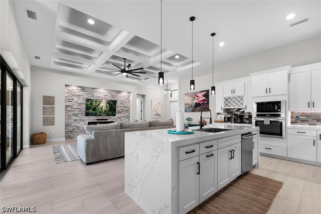 House in Cape Coral, Florida, United States 5 - 18299604
