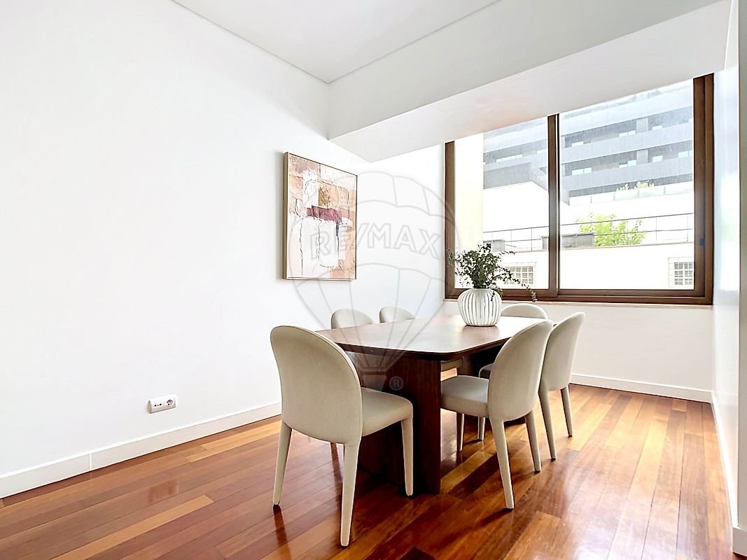 Apartment in Avenidas Novas, Lisbon, Portugal 5 - 15966128