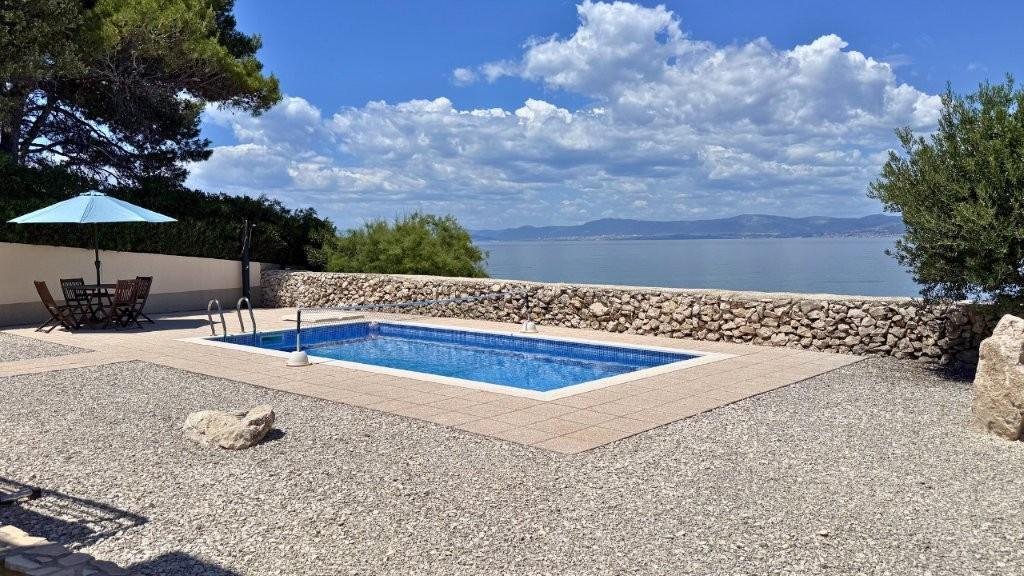 Villa in Splitska, Split-Dalmatia County, Croatia 1 - 10767990