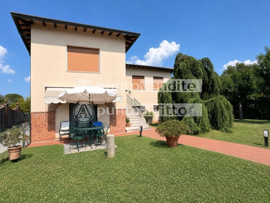 Villa in Area Monte San Quirico - Sant'Alessio, Lucca, Tuscany 1 - 18301270