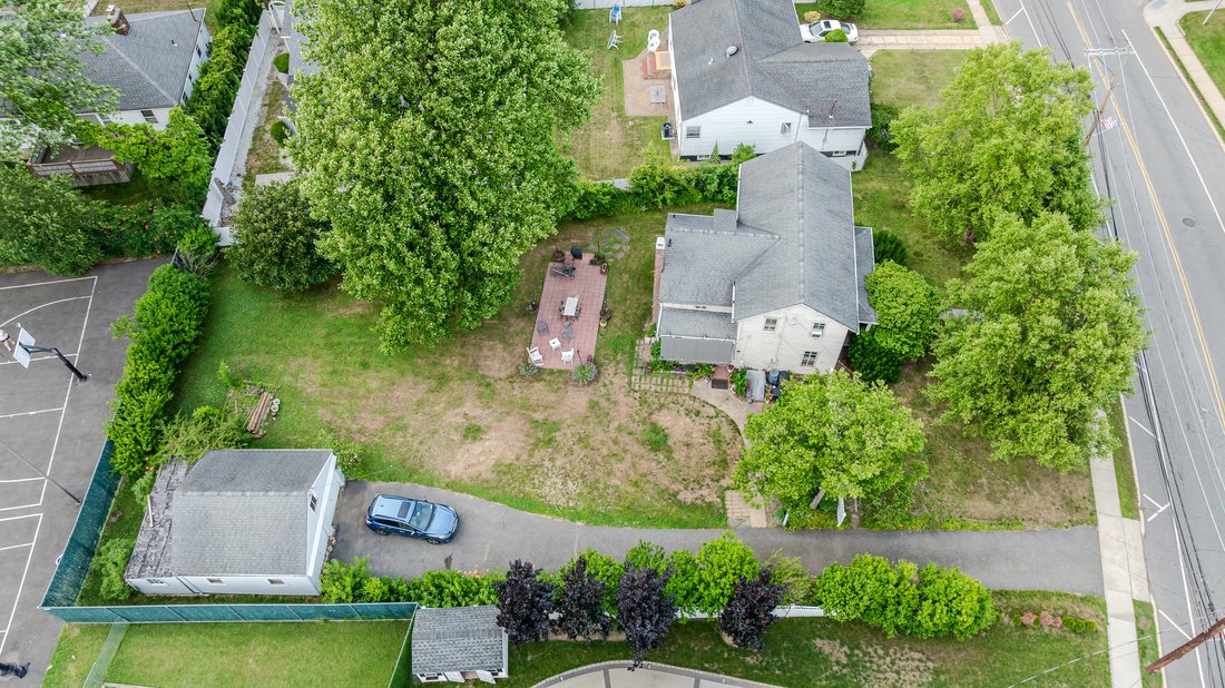 House in Malverne, New York, United States 2 - 18297725