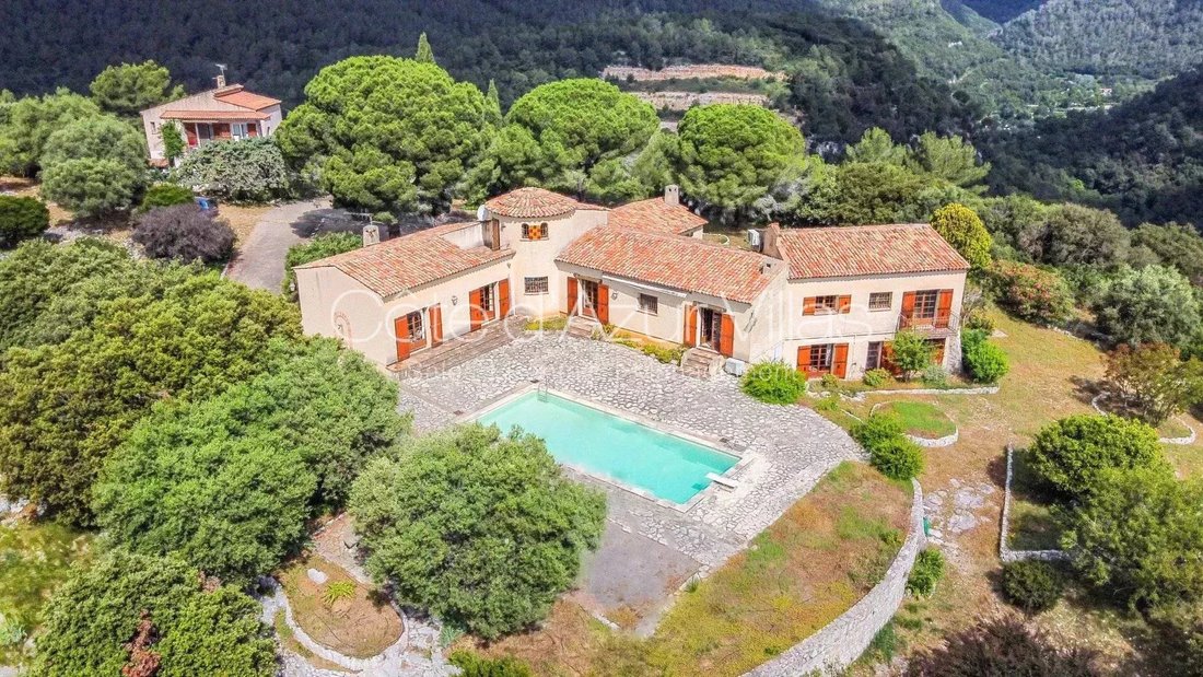 Country House in Nord, Roquefort-les-Pins, France 3 - 18298159