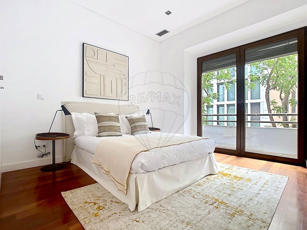 Apartment in Avenidas Novas, Lisbon, Portugal 4 - 15966128