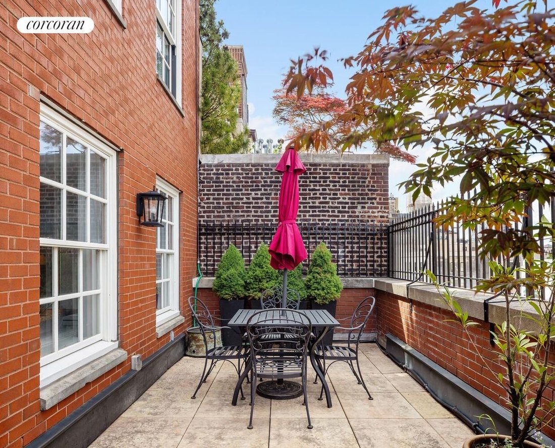 Condo in New York, New York, United States 5 - 18299550