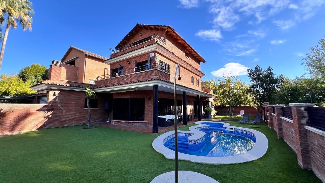 House in Castelldefels, Catalonia, Spain 1 - 18300395