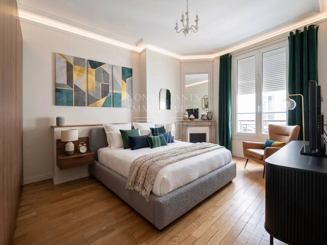 Apartment in Auteuil Nord, Paris 16e Arrondissement, Paris 2 - 18298068