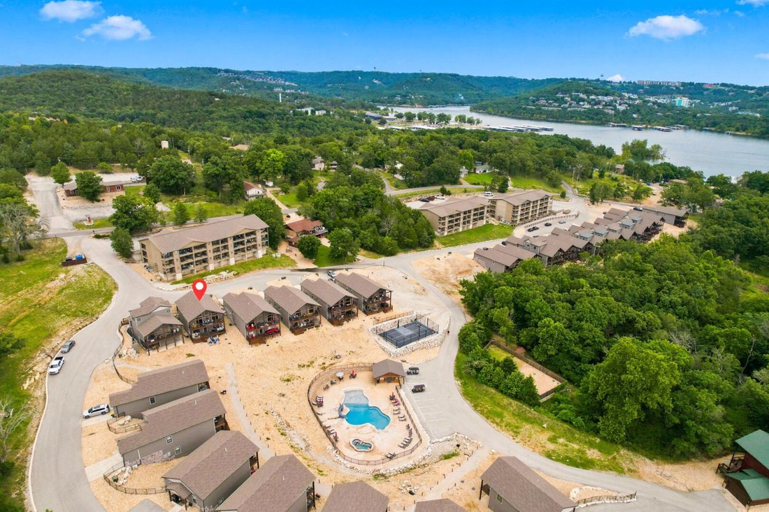 House in Branson, Missouri, United States 2 - 18300286