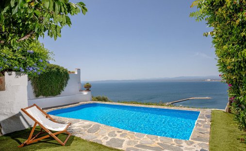 Villa in Roses, Catalonia, Spain 1