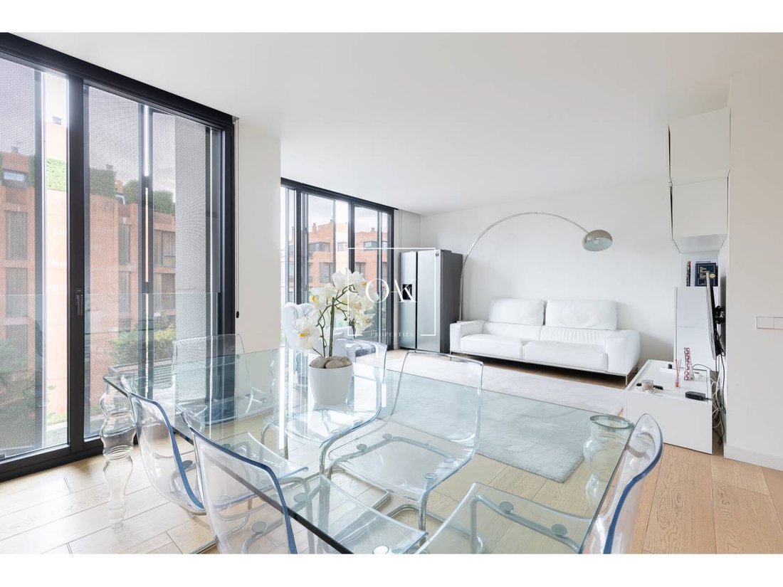 Apartment in Sarrià-Sant Gervasi, Barcelona, Spain 1 - 18300866
