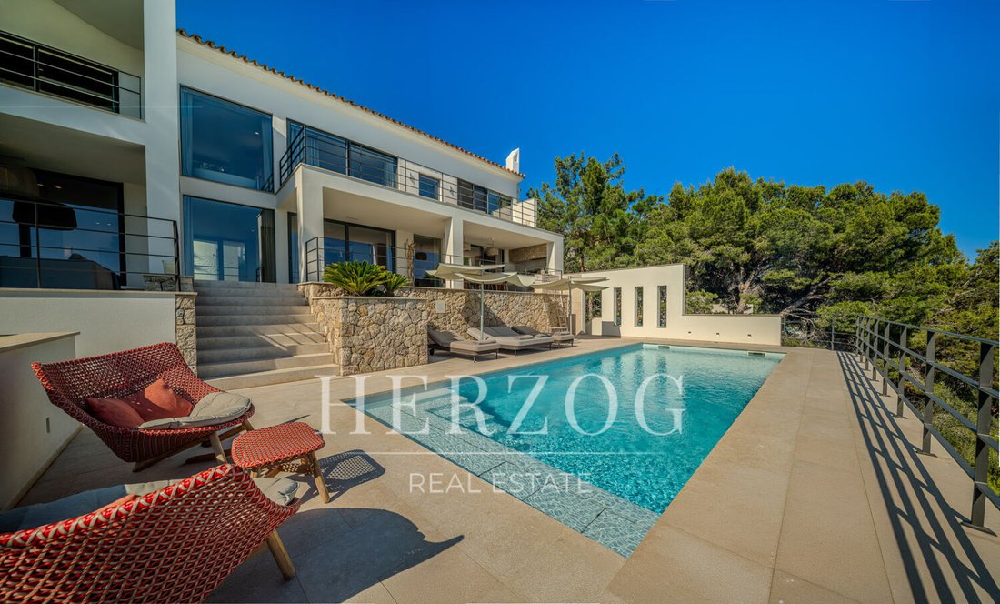 Villa in Port d'Andratx, Andratx, Balearic Islands 1 - 18298215