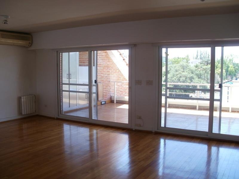 Appartement à San Fernando, Province de Buenos Aires, Argentine 3 - 18299185