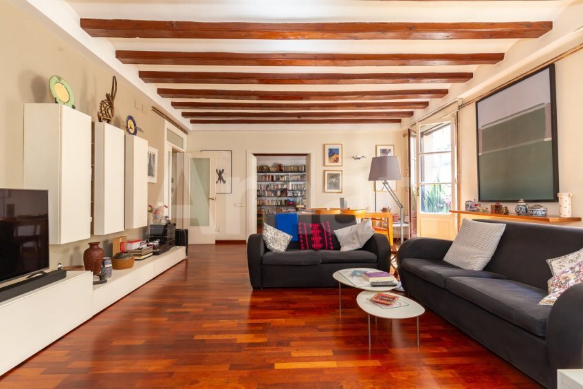 Apartment in Ciutat Vella, Barcelona, Spain 2 - 18301931