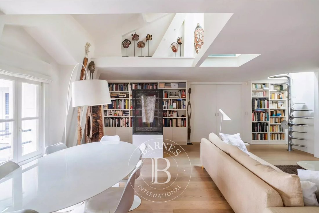Apartment in Saint Germain des Prés, Paris 6e Arrondissement, Paris 3 - 13709393
