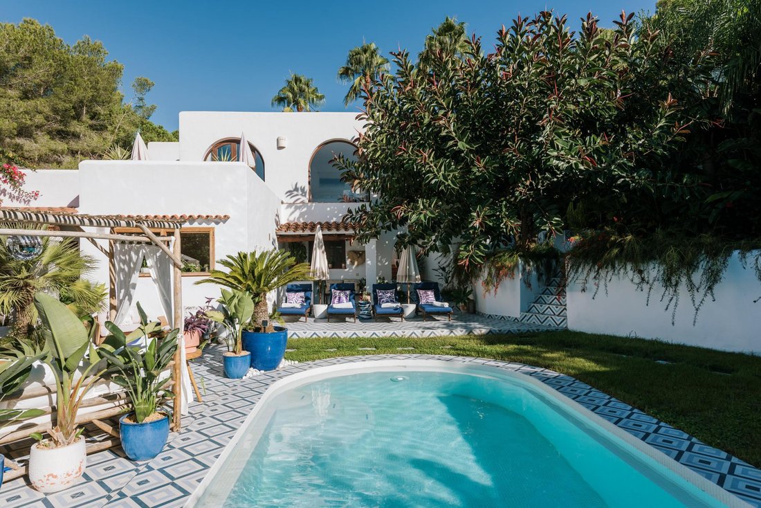Country House in Cala Llonga, Ibiza, Santa Eularia des Riu, Balearic Islands 1 - 16988241