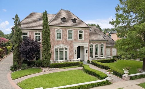 House in Plano, Texas, United States 1