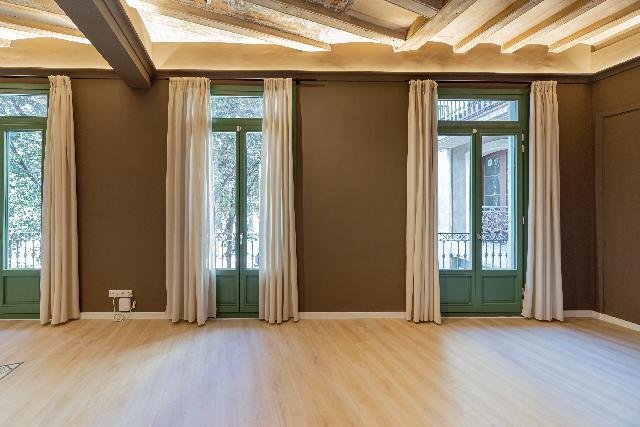 Apartment in Ciutat Vella, Barcelona, Spain 2 - 18302789