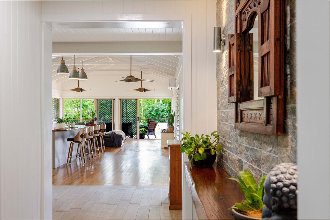 House in Oak Beach, Queensland, Australia 1 - 18302872