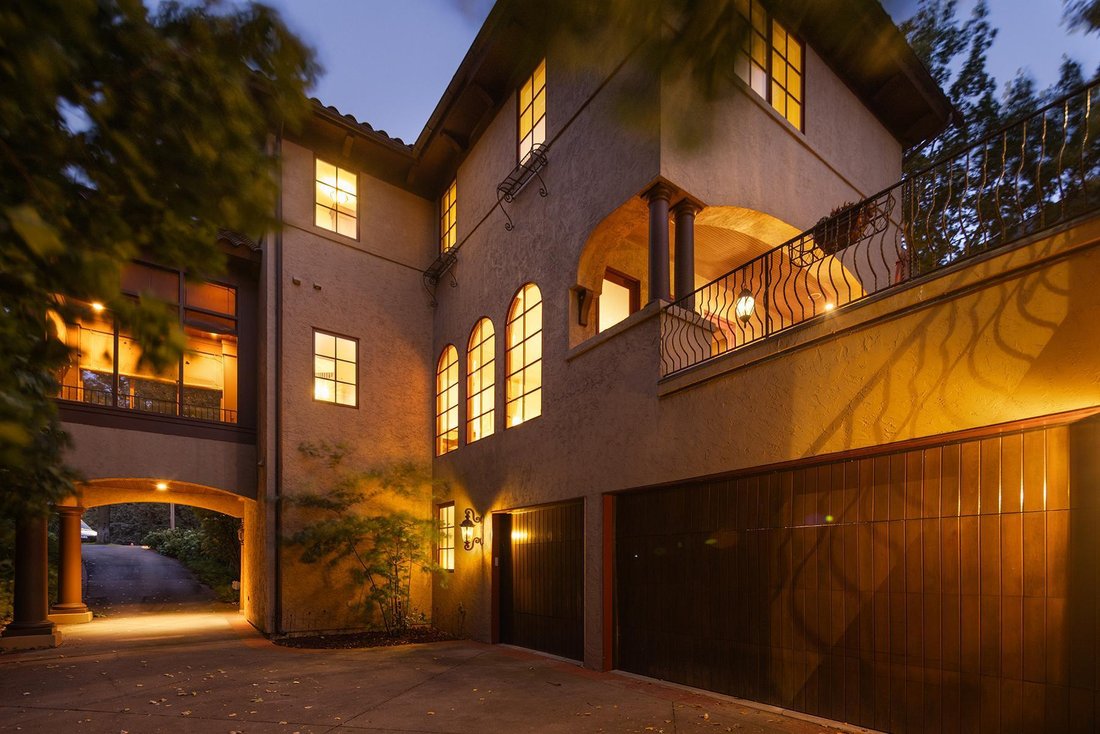 House in Minneapolis, Minnesota, United States 2 - 18298699