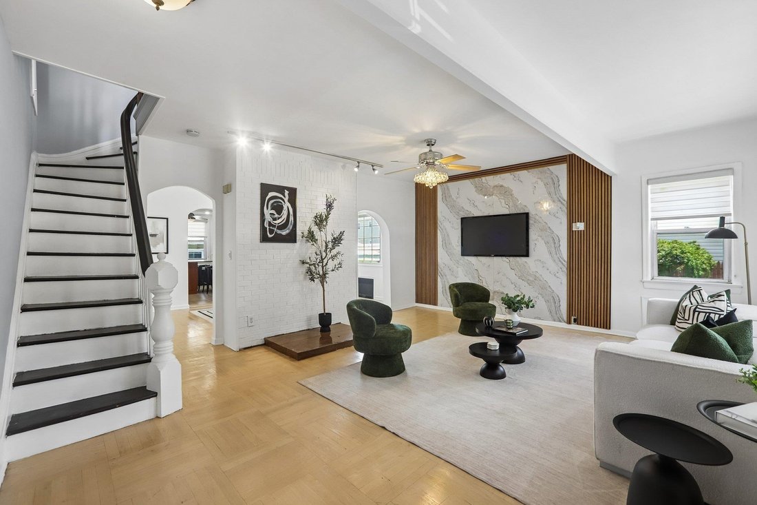 House in Secaucus, New Jersey, United States 5 - 18299547