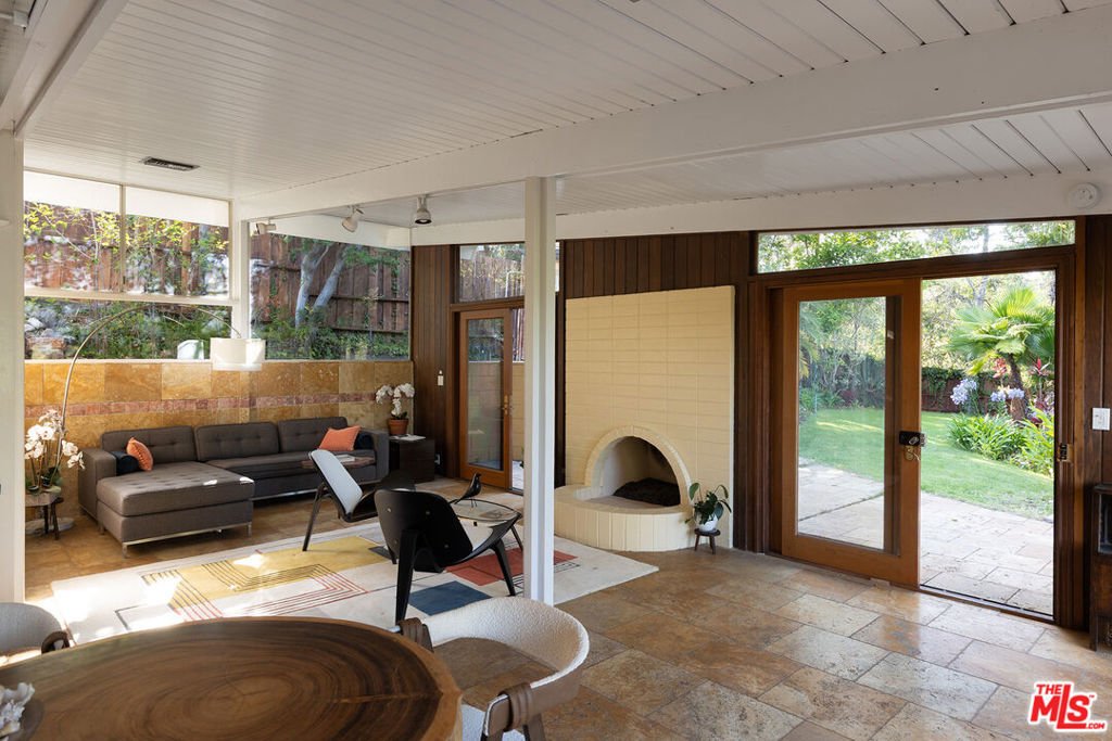 House in Los Angeles, California, United States 4 - 18301613