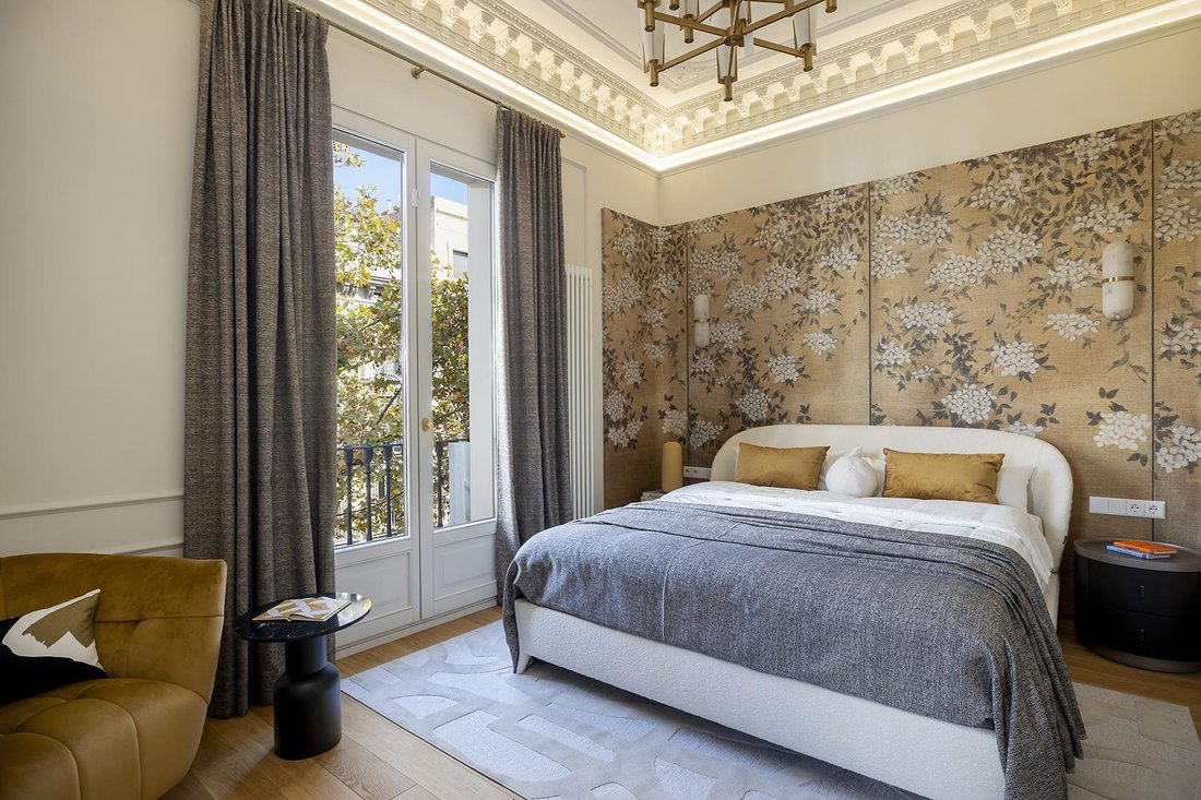 Apartment in Eixample, Barcelona, Spain 2 - 18302424