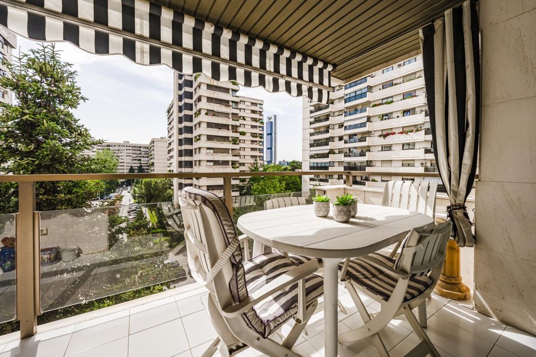 Appartamento a Fuencarral-El Pardo, Madrid, Spagna 2 - 18302786