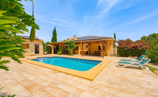 Villa in Lliber, Valencian Community, Spain 1