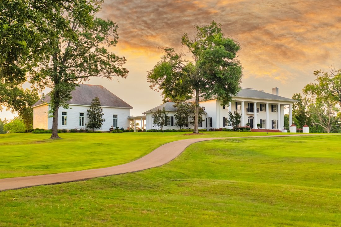 House in Blue Mountain, Mississippi, United States 1 - 18299365