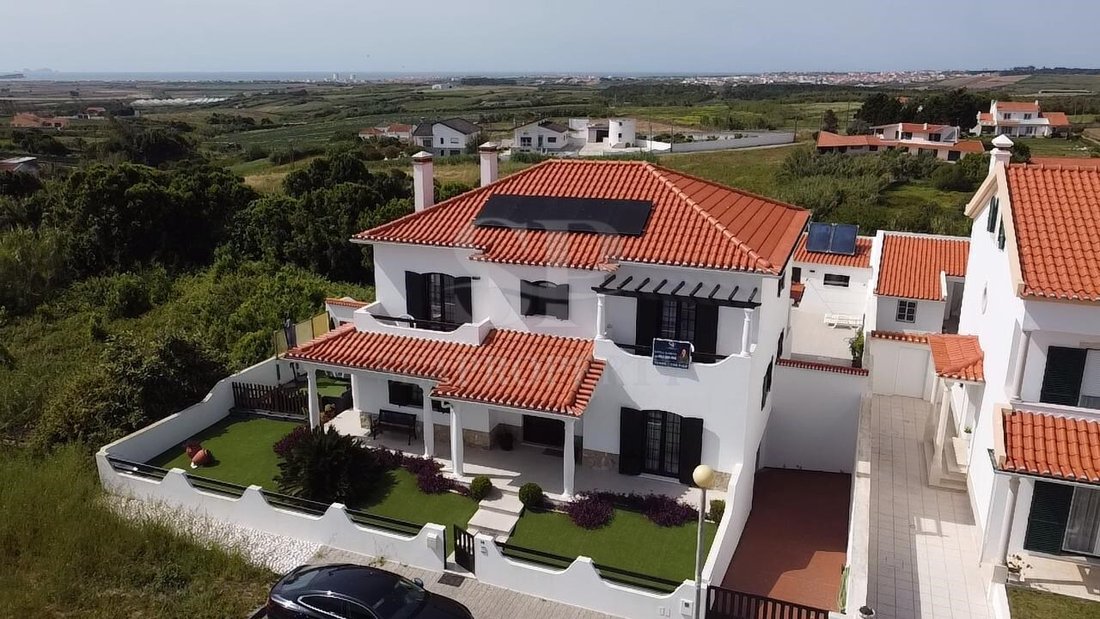 House in Atouguia da Baleia, Leiria District, Portugal 2 - 17991823