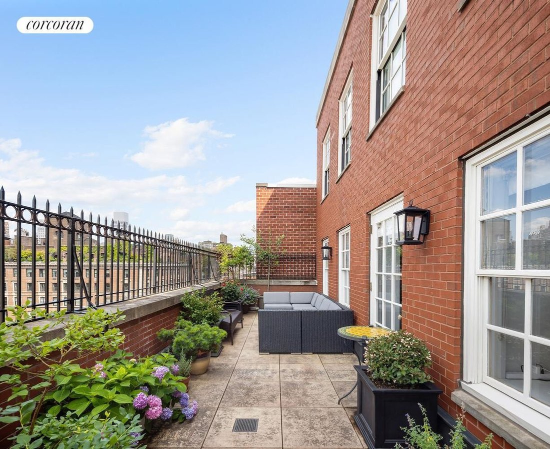 Condo in New York, New York, United States 4 - 18299550