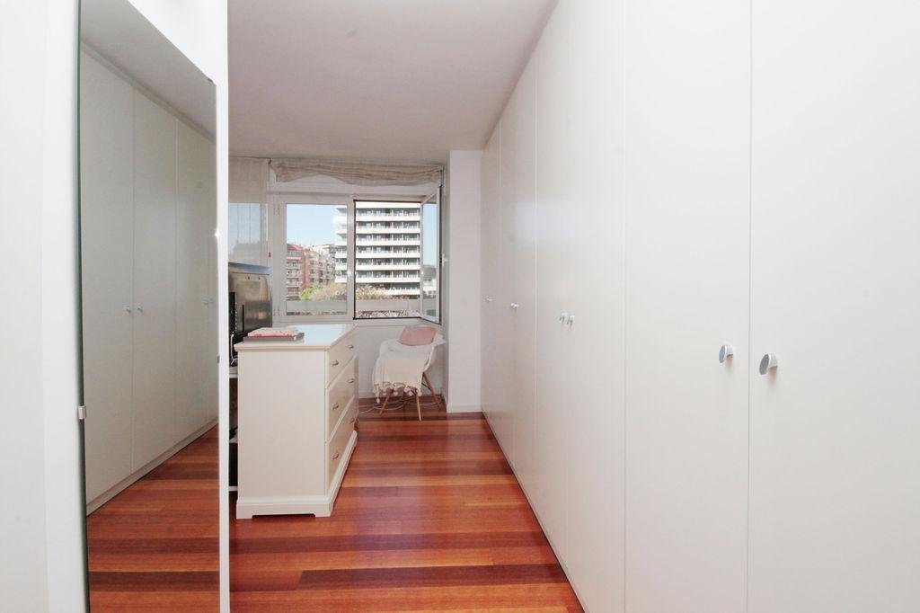 Apartment in Eixample, Barcelona, Spain 5 - 18302397