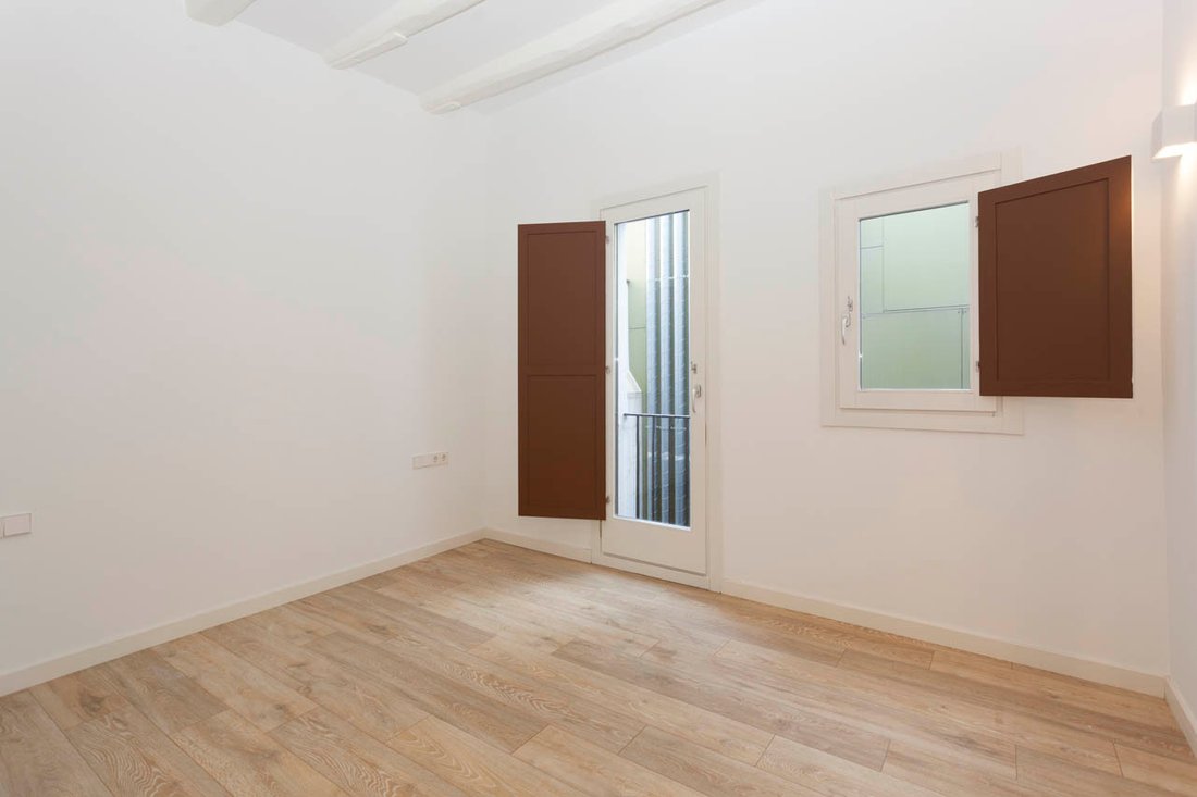 Apartment in Ciutat Vella, Barcelona, Spain 4 - 18299900