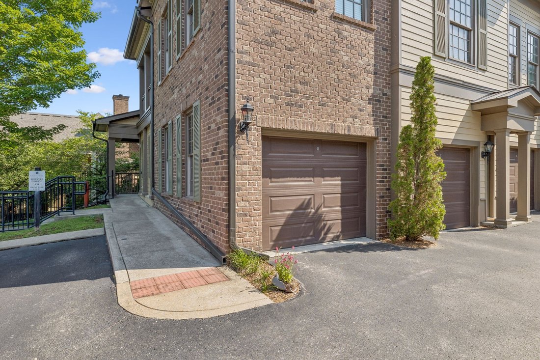 Condo in Franklin, Tennessee, United States 3 - 18300784