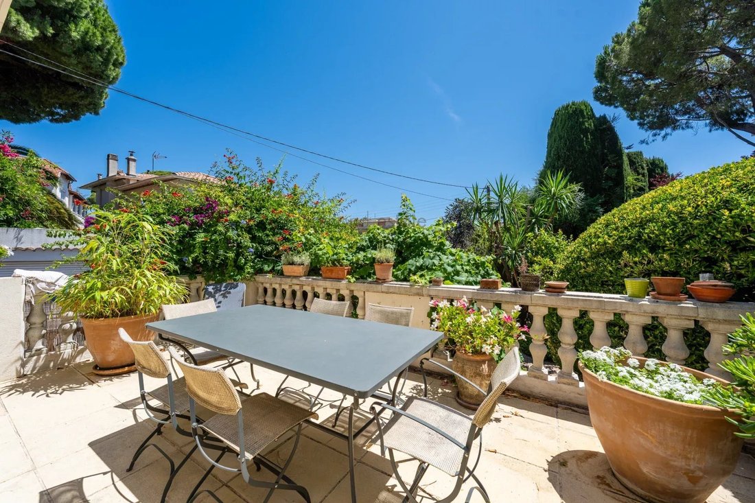 Villa in Vallergues, Cannes, France 2 - 18298031
