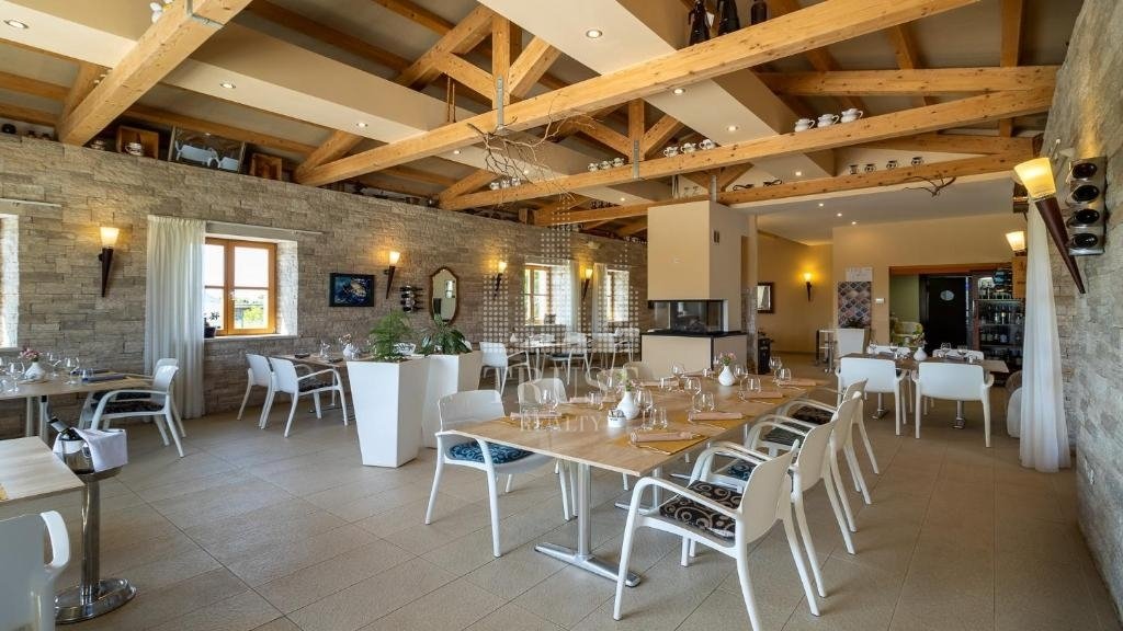 Sisan, Istria County, Croatia 5 - 18302304