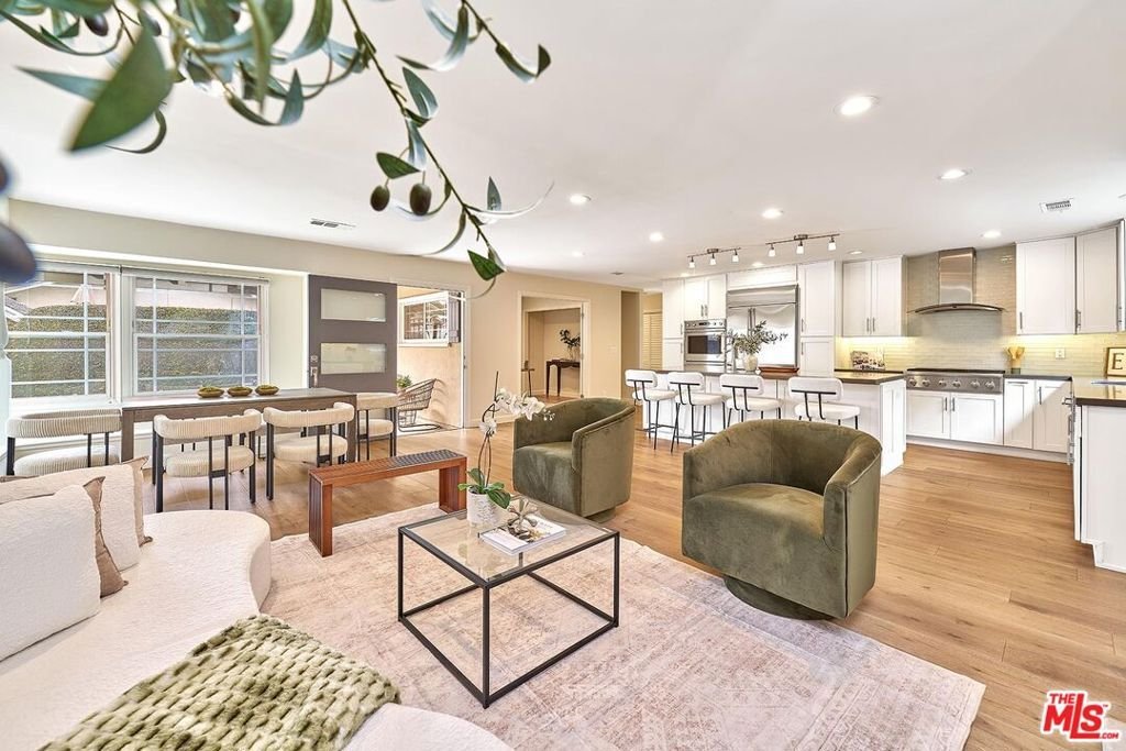 House in Los Alamitos, California, United States 3 - 18301619