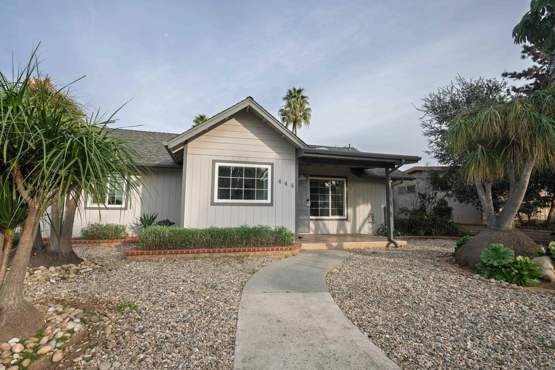 House in Vista, California, United States 1 - 18301671