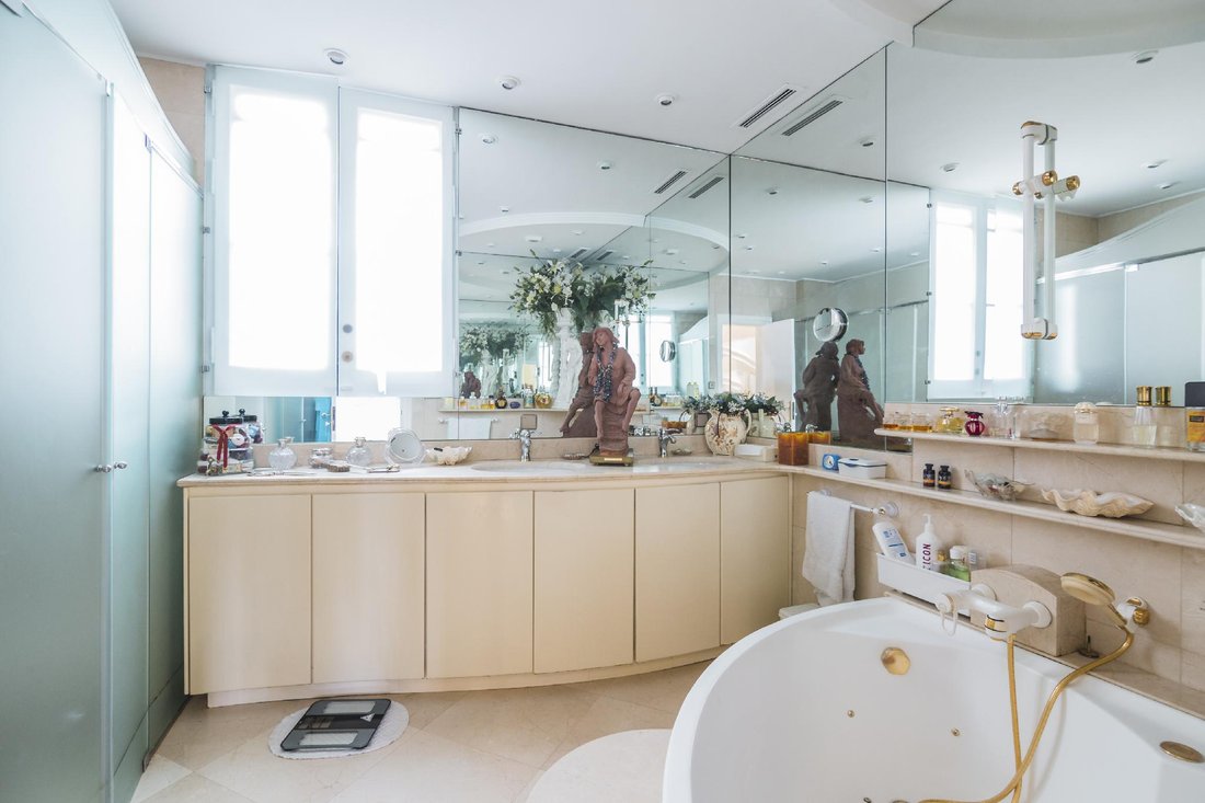 Appartement à Eixample, Barcelone, Espagne 4 - 18302535