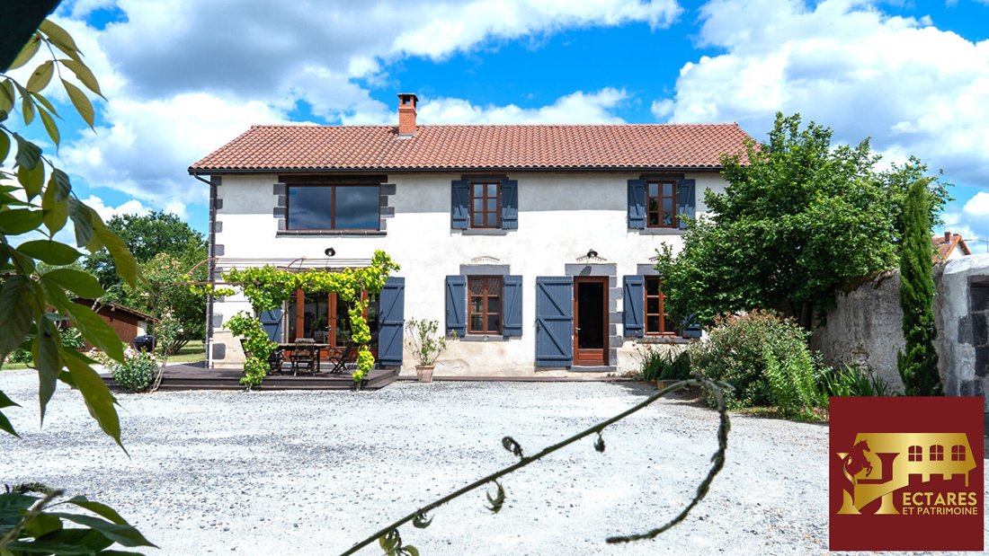 Villa in Maringues, Auvergne-Rhône-Alpes, France 3 - 18303033