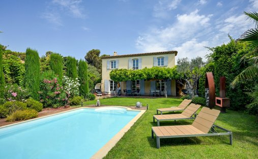 House in Bouc-Bel-Air, Provence-Alpes-Côte d'Azur, France 1